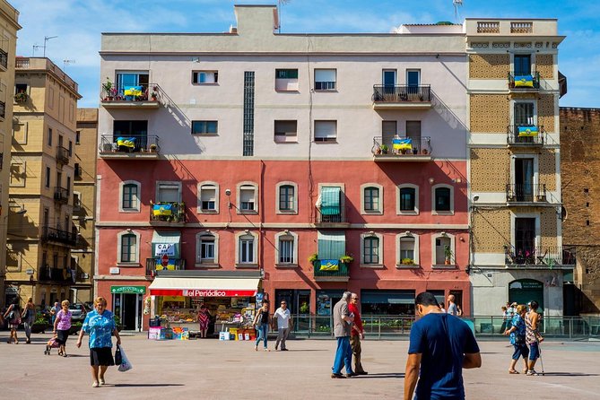 Elevate Your Photography - Barcelona Private Tour & Workshop - La Boqueria: color, light, and busy details