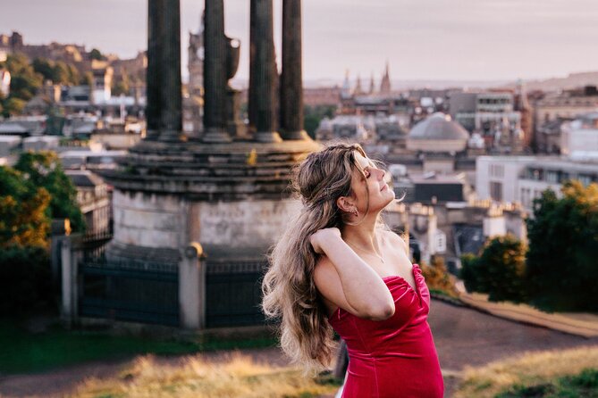 Enchanted Professional Private Photoshoot Tour in Edinburgh - Grassmarket and the climb to the Vennel