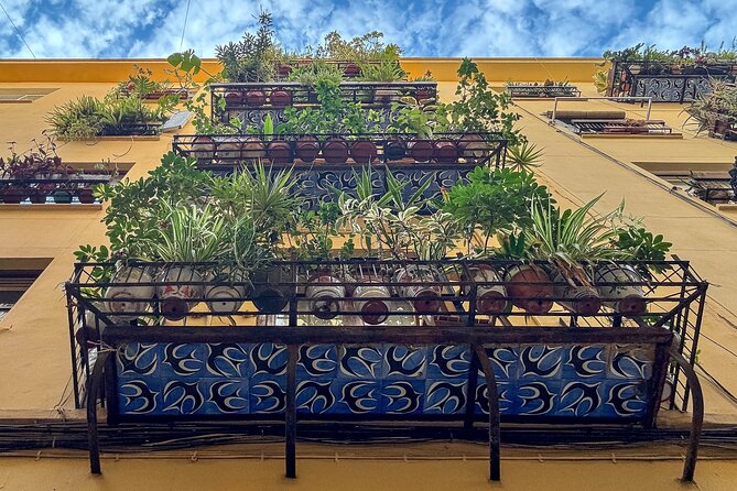 Excellent Private Photography Walking Tour & Workshop in Valencia - A three-hour pace built for practice