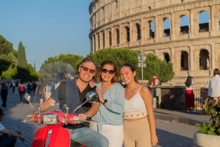 Exclusive Rome Vespa Tour with Professional Photographer - Who Will Enjoy This Most