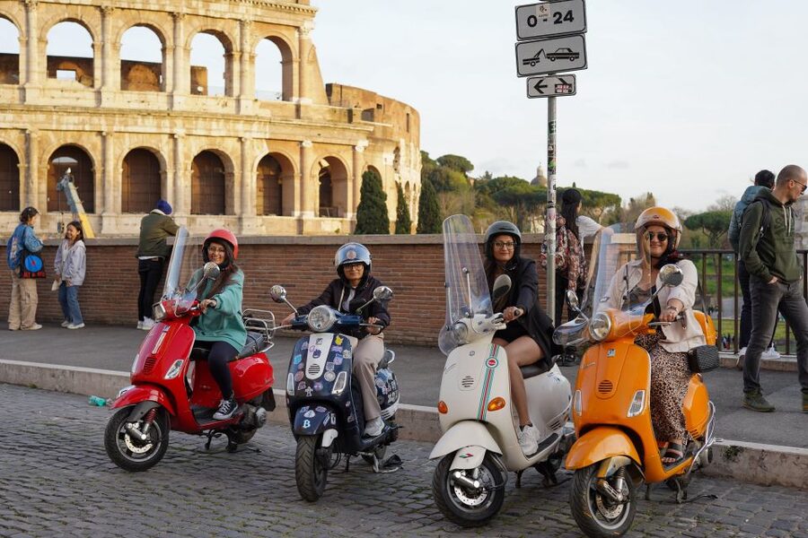 Explore city on Vespa with Professional Photographer - Janiculum Hill for wide city views