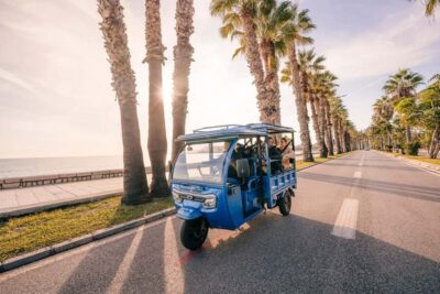 Express Tuk-Tuk Tour in Malaga: Gibralfaro Viewpoint and Photography
