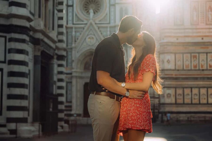 Florence Private Photoshoot - A Florence photo session with a local route