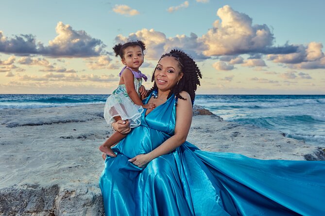 Flying dress photoshoot cancun - Choosing between Forum Beach and Playa Delfines