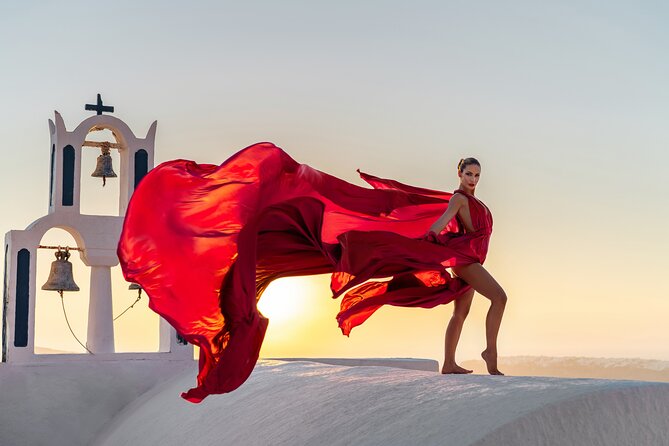 Flying Dress Photoshoot in Santorini by Flying Dress Photo © - Choosing a gown that works for your shape and the wind
