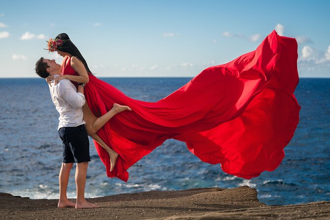 Flying Dress Photoshoot on Oahu - Choosing the color and putting on the gown