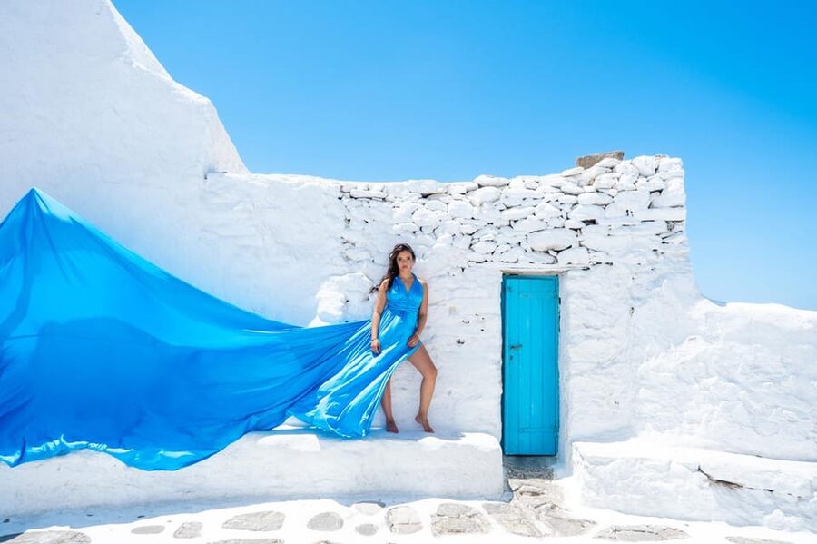 Flying Dress Photoshooting Mykonos - Key points at a glance