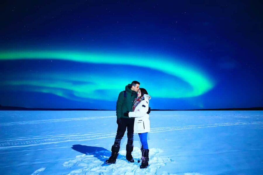 From Rovaniemi: Lakeside Aurora’s Paparazzi Photography - What the Three Hours Actually Include