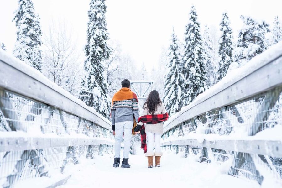 From Rovaniemi: Private Photoshoot in the Lappish Wilderness - Who should book this experience
