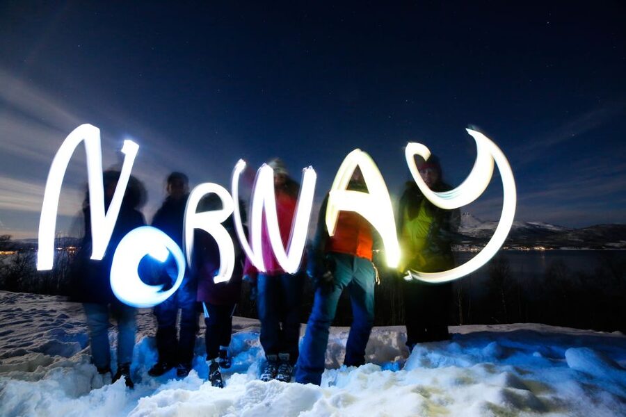 From Tromso: Northern Lights Photography Tour - Chasing clearer skies beyond Tromso