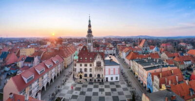 Bratislava& Budapest Day Tour with Photographer