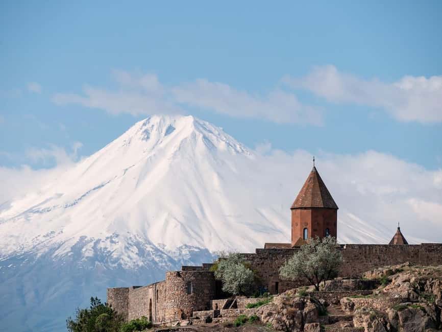 From Yerevan: 6 Most Instagramable Armenian Sights Day Trip - What this $21 Armenian day trip really offers