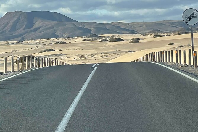 Fuerteventura: PANORAMA GRAND TOUR 2in1 Historic & photo tour. - Ajuy, black sand, and natural caves