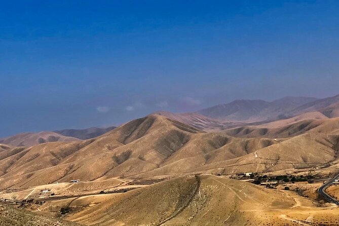 Fuerteventura: PANORAMA GRAND TOUR 2in1 Historic & photo tour. - Southern views, volcanoes, and film country
