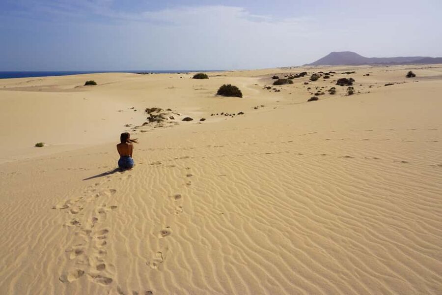Fuerteventura: Top 5 Instagram Spots Full-Day Tour & Tapas - Calderón Hondo and Volcano Bayuyo