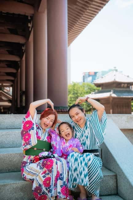 Fukuoka: Private Photo Session with a Local Photographer - Planning Around Walking, Weather, and Comfort