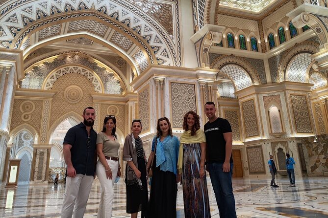 Full Day Abu Dhabi Tour with Complimentary Photography - Heritage Village offers a short look at older Abu Dhabi