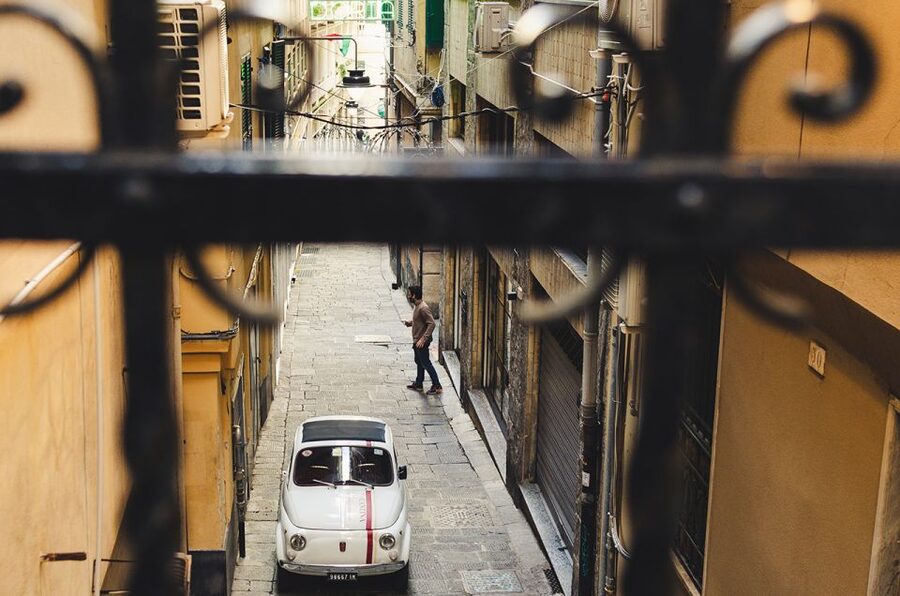 Genoa: Secret Corners Photography Tour and Traditional Snack - Timing, weather, and the small-group format