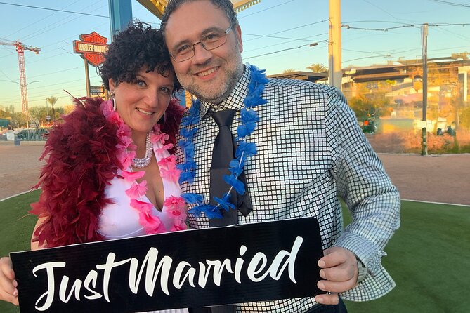 Get Married: Elvis Wedding + Las Vegas Sign + Photography - Who will enjoy this most?