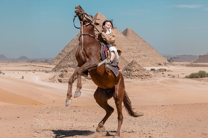 Giza Pyramids Photoshoot with Jumping Horse, Camel and Sphinx - Why this Giza tour feels different from a standard sightseeing visit