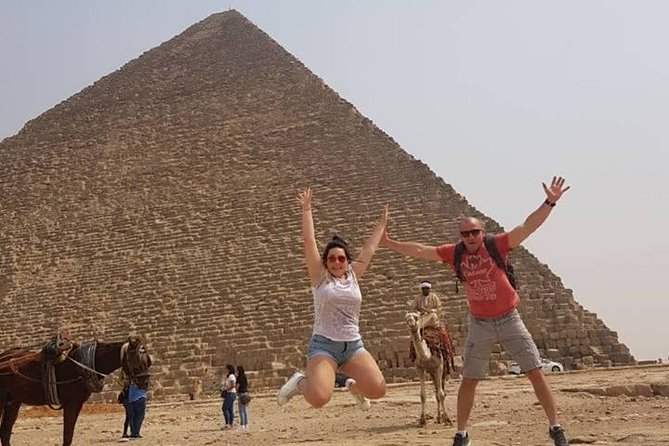 Giza Pyramids Sphinx Camel Ride Lunch with Camera Photographer - A 15-minute camel ride at Panorama Mountain