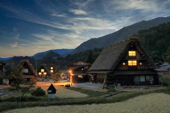Gokayama and Shirakawago/Photoshoot by professional photographer - Two hours in Shirakawago, with time for photographs