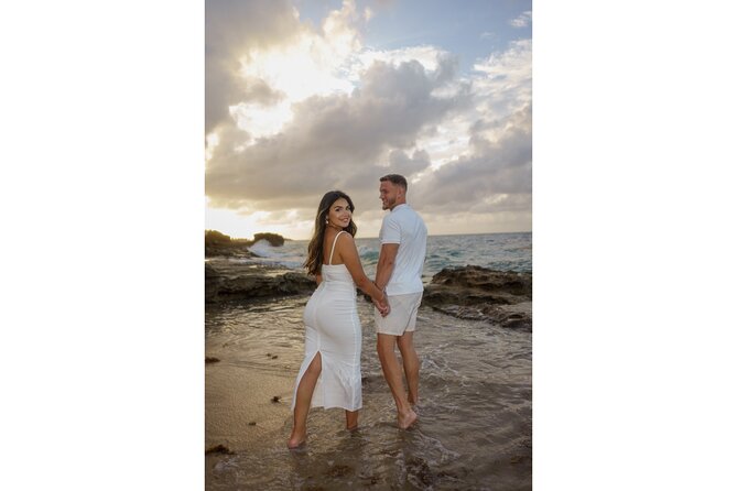 Golden Hour Beach Photo Shoot in San Juan - Why Phillis’s direction matters