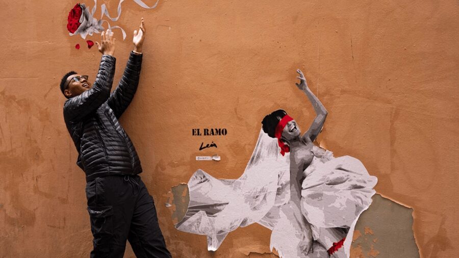 Gothic Quarter and Born District: Photographic Workshop - Turning one photograph into a postcard