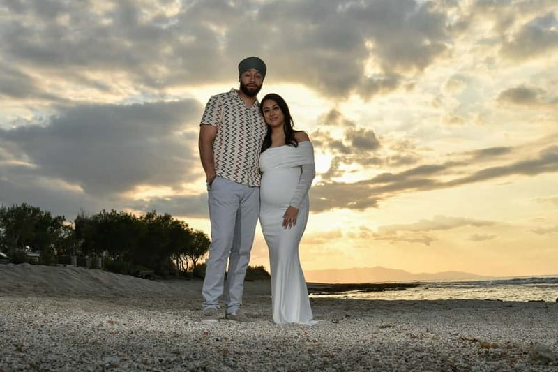 Gouves: Sunset Photoshoot with Professional Photographer - Four photo stops, with one longer session
