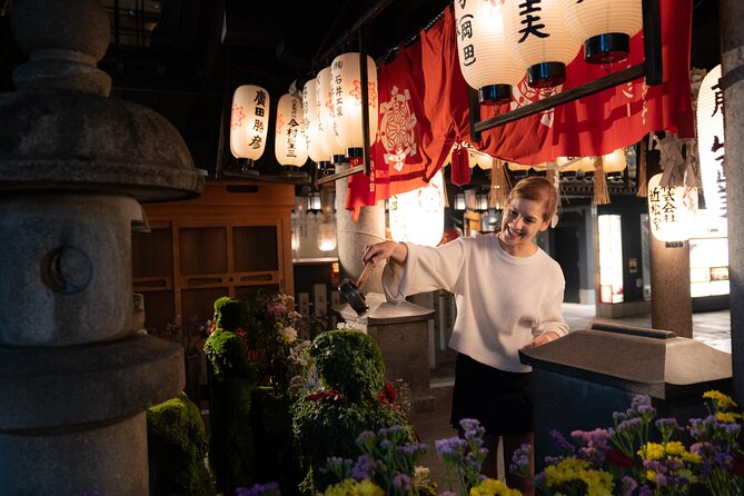 Guided Photography Tour in Osaka: Capturing Memories - America Mura and Osaka youth culture