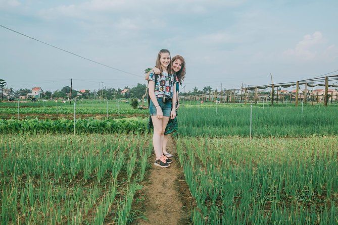 Half-day Hoi An Sunrise Or Sunset Photo Tour - Sunrise: boats, nets, and Duy Hai Fish Market