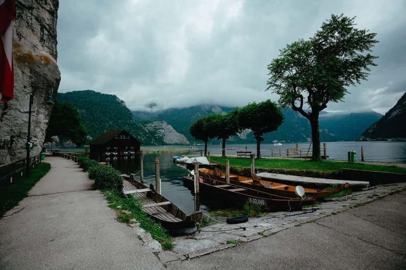 Hallstatt: Photoshoot with a Professional Photographer - Weather, timing, and the Hallstatt setting