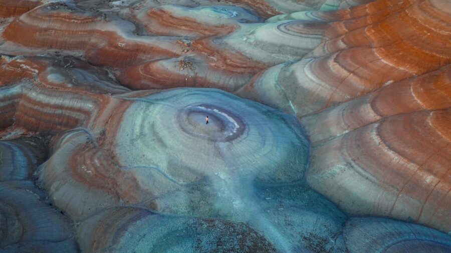 Hanksville/Torrey: Bentonite Hills Drone/Photography Tour - The climb to the best photo positions