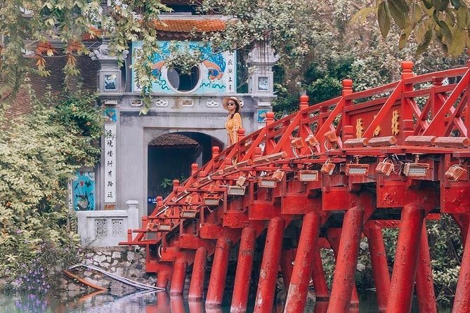 ️ Hanoi Instagram Tour: Most Famous Spots (Private & All-Inclusive) - Why this private Hanoi photo tour works