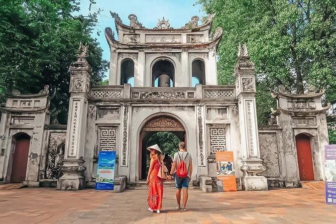️ Hanoi Instagram Tour: Most Famous Spots (Private & All-Inclusive) - Cau The Huc Bridge at Hoan Kiem Lake