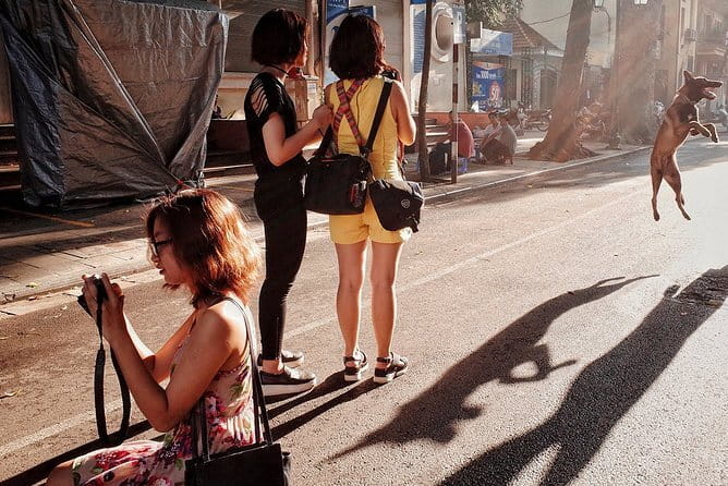 Hanoi Street Photography in a Vintage Community - Who will get the most from this outing