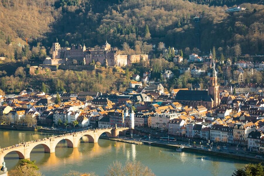 Heidelberg: Sunset Photo Walk - Moving into the Old Town