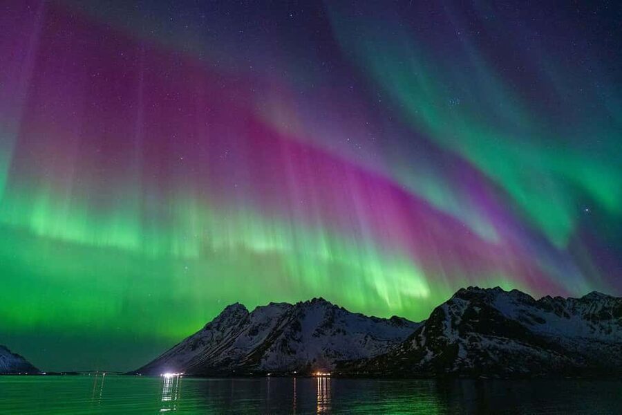 Henningsvær: Northern Lights Tour with Photographer - Photography help for smartphones and DSLRs