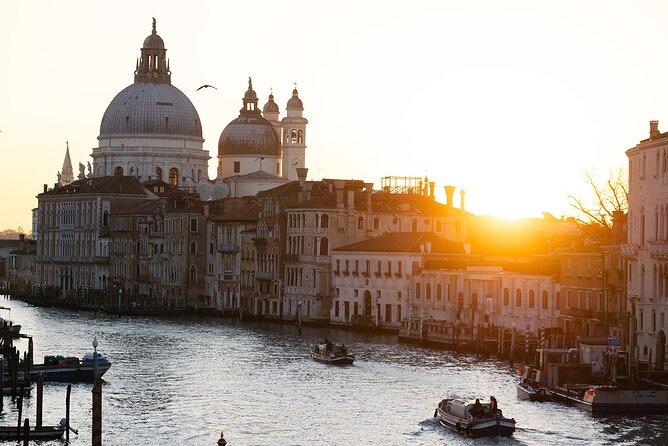Hidden Venice Photo Tour with your phone! - Key points to know before booking