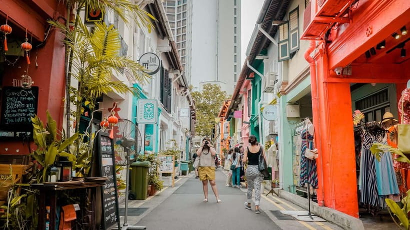 Highlight of Singapore Instagram Walking Tour - Clarke Quay to Hill Street: an early change of scene