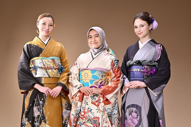 Hiroshima Kimono Rental and Photo Shoot - What the Basic Package Includes