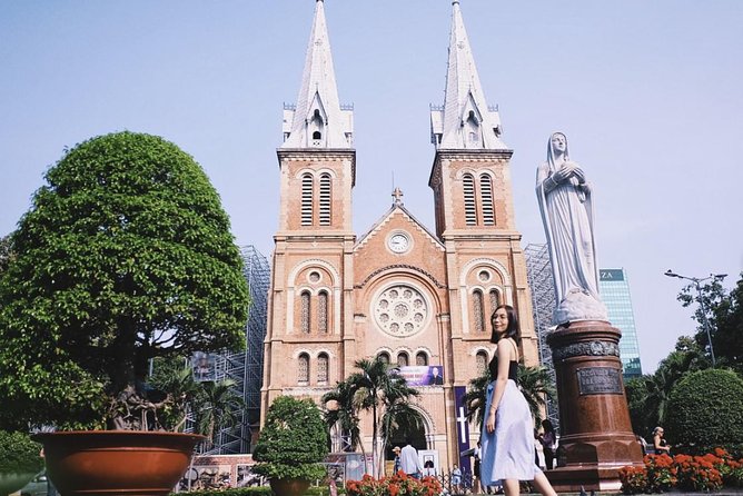 ️ Ho Chi Minh City Instagram Tour: Hidden Gems (Private & All-Inclusive) - Food, drinks, and the comfort factor