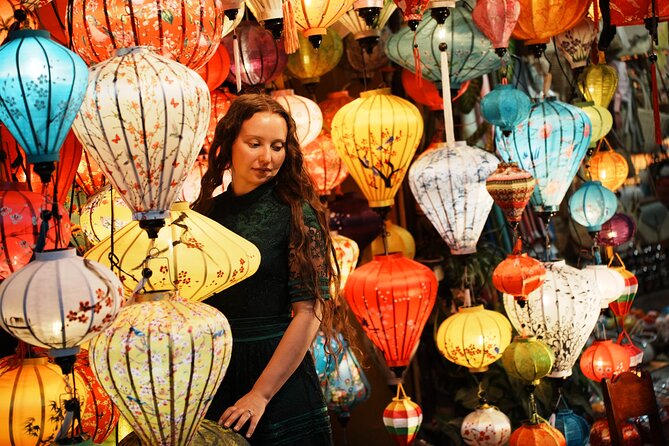 Hoi An Lantern Night Photoshoot | Unlimited Photos & Video - Key points at a glance