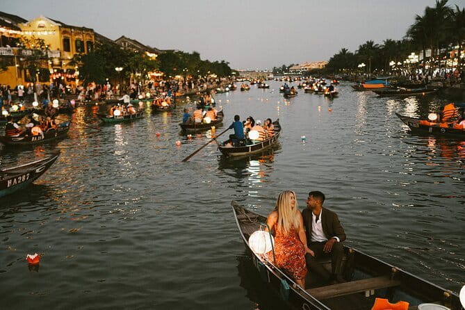 Hoi An Lantern Shop & Boat Photoshoot – Night Experience - Why Hoi An looks made for night photography