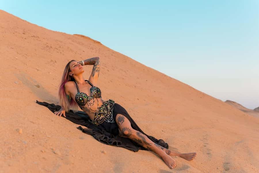 Hurghada: Private Photoshoot with Hotel Pickup and Drop-off - Choosing one, two, or three Hurghada locations