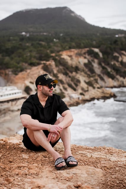 Ibiza: Photoshoot at Es Vedrá panoramic viewpoint & sunset - Why Es Vedrá works so well for photographs