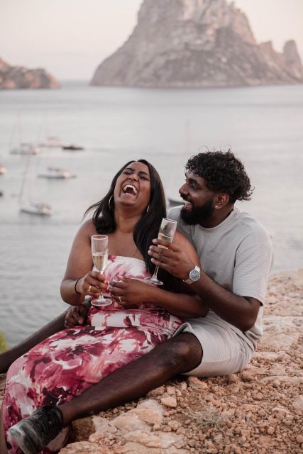 Ibiza: Photoshoot at Es Vedrá panoramic viewpoint & sunset - How the experience has performed
