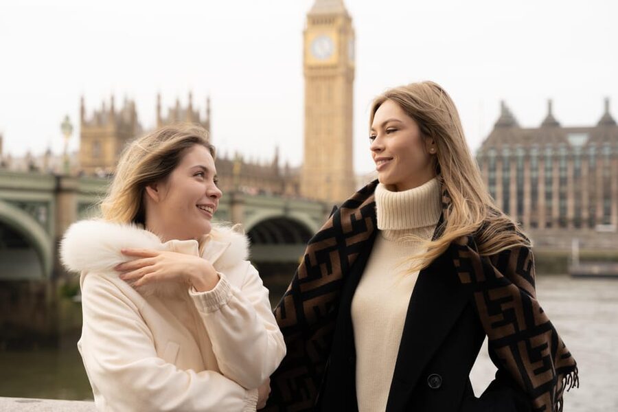 Iconic London Portraits Tour with Expert Local Photographer - Practical planning before you arrive