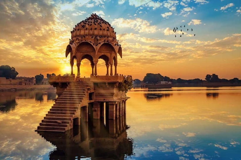 Instgram Reels with Best Photography Spots Tour of Jaisalmer - Salim Singh Ki Haveli and Patwon Ki Haveli