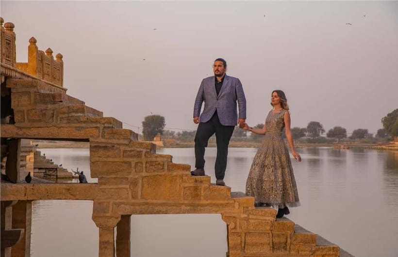 Instgram Reels with Best Photography Spots Tour of Jaisalmer - Mandir Palace and its carved details